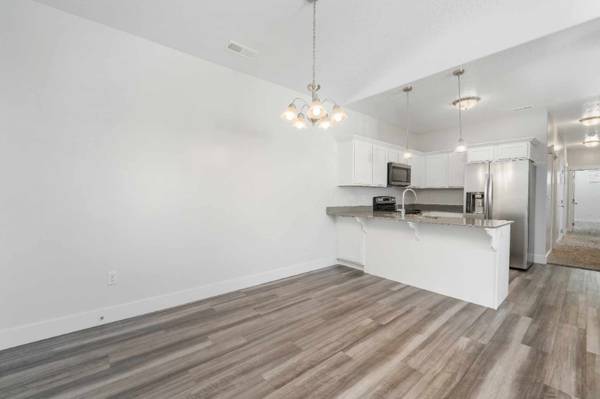 $1999.00 / 3br - 1272ft2 - Brand New Condo63671040534275120