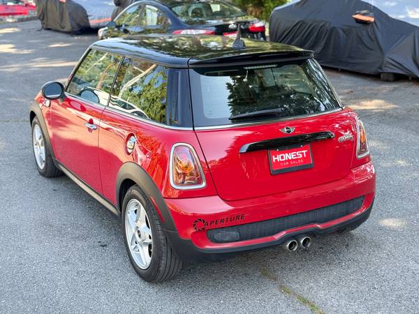 2009 MINI Hardtop Cooper S Hatchback 2D - $5,950 (Edmonds)63617898276609123