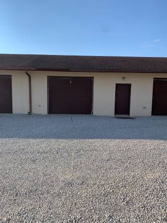 Garage Space For Rent 21' X 34' 700 sq. ft. 1