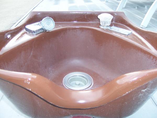 SALON HAIR WASH BASIN 1