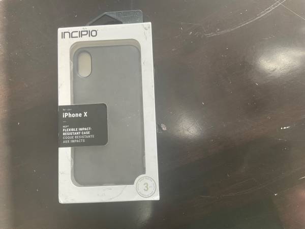 Flexible impact-resistant iPhone X case. By Incipio 2 counts 1