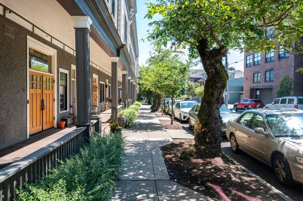 $1,099 / 282ft2 - ✨Compras, entretenimiento y restaurantes a minutos de tu puerta!✨ (Portland, OR)63831466058241120