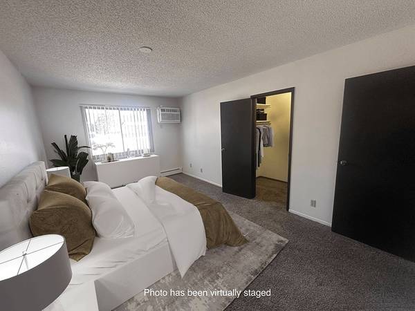 $1,664 / 2 habitaciones - 1069 pies cuadrados - ¡ACTUALIZADO! ¡EXCELENTES COMODIDADES! ¡EXCELENTE UBICACIÓN! ¡UNIDADES DE APARTAMENTOS INCREÍBLES!63868701618435122