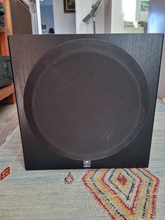 Yamaha Powered Subwoofer for Home Audio - YST-SW012 1