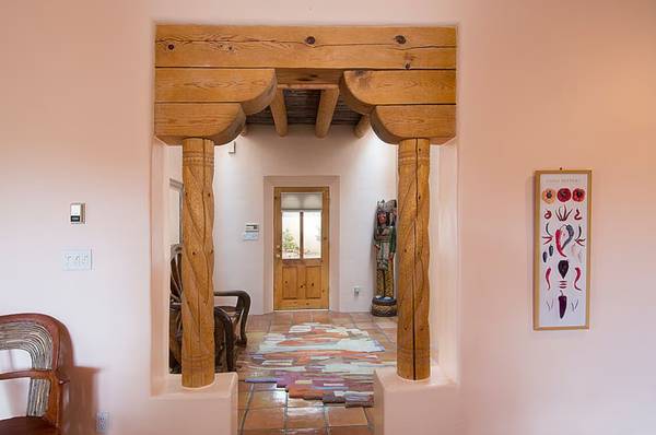 $320 / 3br - 2500ft2 - Pueblo-Style Home (1297 Lejano Ln, Santa Fe)63659867357187121