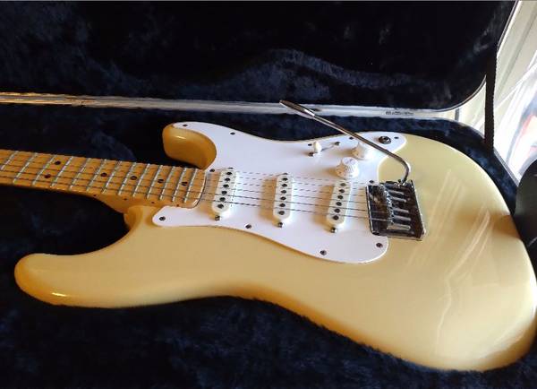 Fender USA 1983〜1984年製Stratocaster 稀少品 Fender USA 1983〜1984年製Stratocaster 稀少品