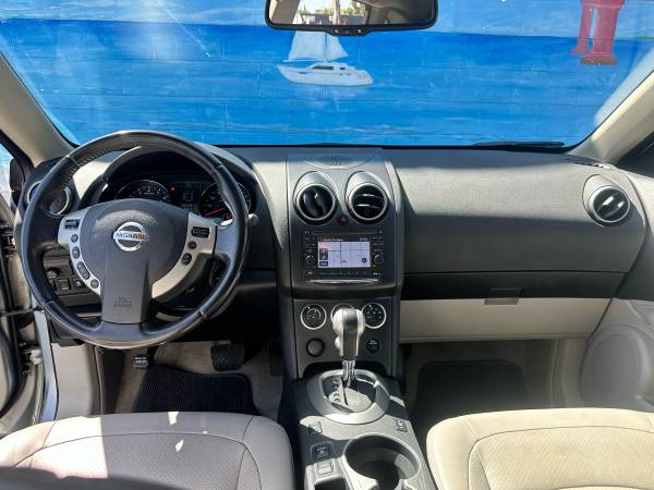 2012 Nissan rogue SV AWD - $5,500 (pittsburg / antioch)63470789705859124