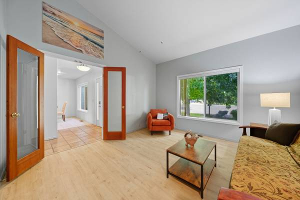 $449,900 / 3br - 1821ft2 - Hermosa casa de 3 habitaciones, en un solo nivel, en un entorno privado y tranquilo (Milton Freewater)63841701636867123