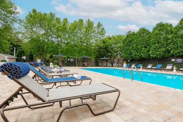 $2,310 / 2br - It’s Not Just a Home, It’s a Lifestyle (Sunderland)64016884340739121