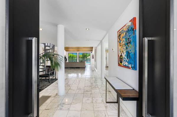 $6,250 / 3br - 2898ft2 - Immaculate home, inside and out. Manicured landscaping. Stunning Int. (Rancho Mirage)63686227064449123