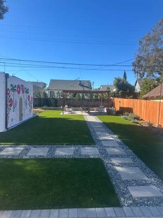 Hang Outdoor Strinlights 1