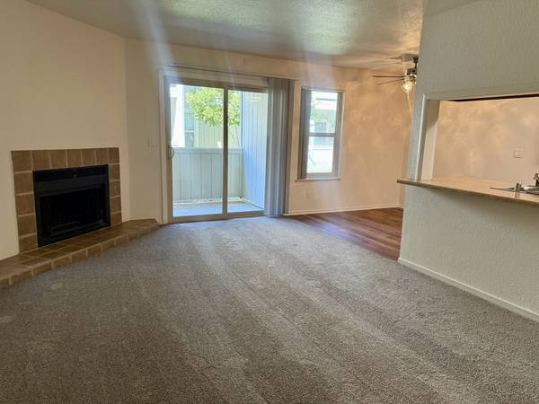 $1,601 / 2br - 940ft2 - Washer/Dryer in Unit63790861508483121