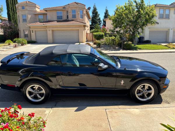 2006 Ford Mustang descapotable - $4,900 (brentwood / oakley)63617799907971123