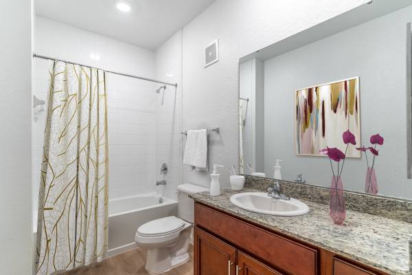 $1,266 / 1br - 702ft2 - Elevator Access, Senior Clubhouse, Near the Speedway (Daytona Beach)63791575498371123