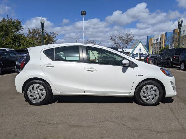 2016 Toyota PRIUS C Two Hatchback 4D - $12,500 (National City)63440319477763123