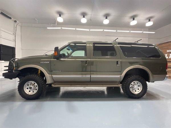 2002 Ford Excursion Limited 4X4 / 7.3L DIÉSEL / Cuero / SIN ÓXIDO Limited - $41,500 (+ MM Investment Cars-Gladstone / ENVIAMOS A TODO EL PAÍS)63623060807169122