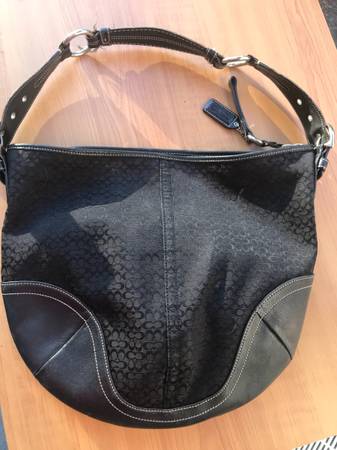 NEW COACH Purse 1