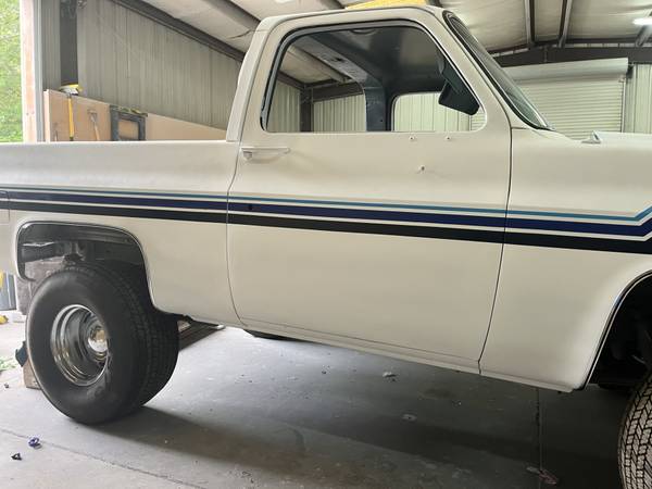 Chevrolet K5 Blazer 454 de 1987 - 4 velocidades - 4x4 - $20,000 (Byron, GA)63491943071619124