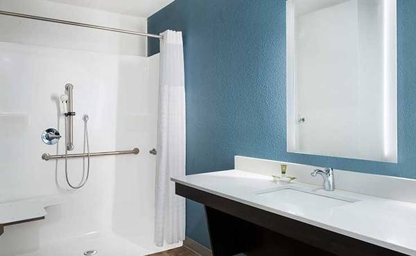 $930 / 1br - Safe, Clean, and Convenient. No Deposit (200 Rue des Voyages, Lafayette, LA)63857516754691122