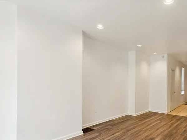 $900 / 2br - @!@615 S Bambrey St,  ---------   Philadelphia, PA @!@64024497867906122