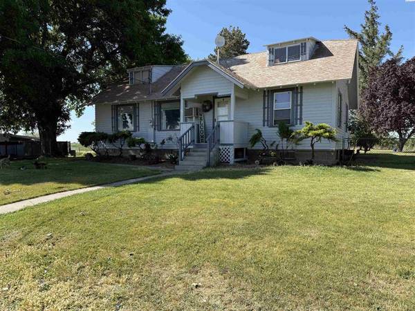 $600,000 / 3br - 1704ft2 - House for sale (Kennewick)64145504680579120