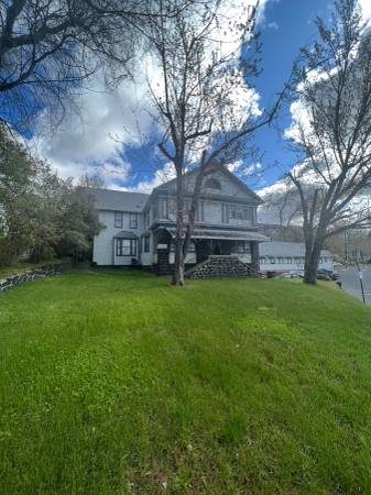 $550 / 1br - 625 NE Maiden Lane #10 (Pullman)63689276461441120