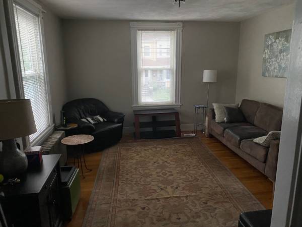 $900 / 2br - Habitación en alquiler. 1 de octubre. Waltham63614179027969122