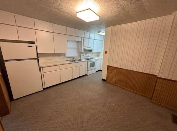 $1,195 / 2 habitaciones - 1550 pies cuadrados - 13518 W. 8th St. - Casa de 3 habitaciones disponible noviembre 2025 (Osseo, WI)63845958307715121