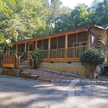 $1,595 / 1br - 1500ft2 - Check Out this Awesome Mountain Retreat in Powdersville!!  RARE FIND! (Powdersville)63661238748035120