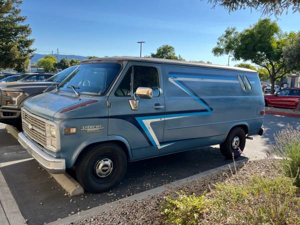 Chevrolet G20 boogie van style - $13,800 (palo alto)63654696413571121