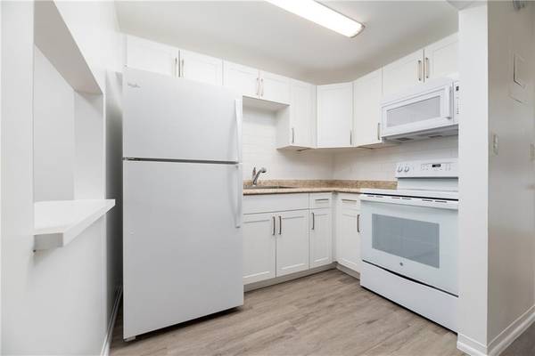 $1,750 / 1br - LIVE MINUTES TO WILTON DRIVE- Central Air (Ft Lauderdale Wilton Manors)64051004078209122
