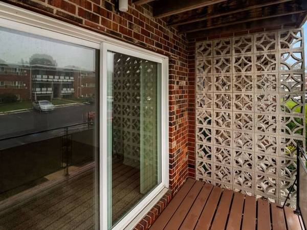$1,155 / 1br - Milford Mill MD, 1/BD 1/BA, Designer Cabinetry (3526 Langrehr Road, Milford Mill, MD)63694891537281122