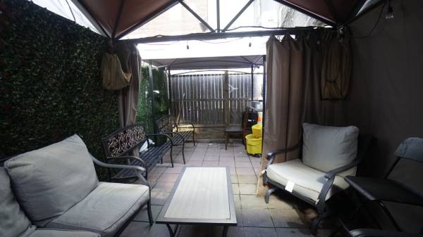 $4,800 / 1200ft2 - Store in Kensington Area (Kensington)63788762219651122