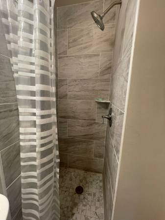 $1,400 / 1br - 1 dormitorio 1 baño - Casa adosada (White oak, Maryland)63821978160385124