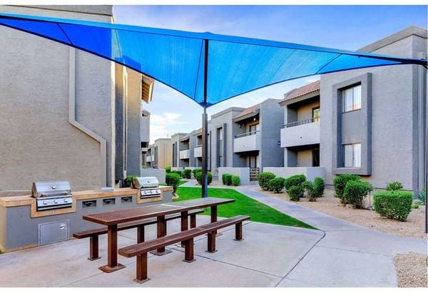 $1,349 / 1br - 750ft2 - This place will feel like home! 1 bed, 1 bath available! 750 Sq Ft! (Gilbert)63966953715330124