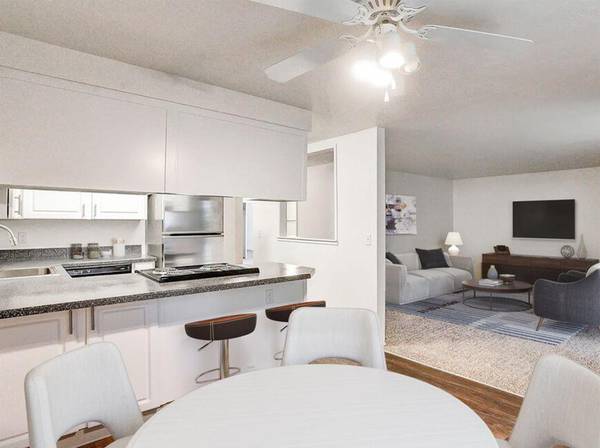 $1,545 / 2br - $500 DE AHORRO + Piscina Temporada con Solárium - Se Aceptan Gatos y Perros (Powell Butte)63841708744577124