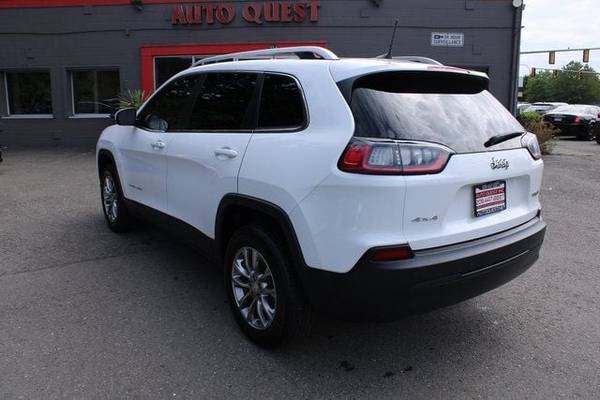 2019 Jeep Cherokee Latitude Plus 4x4 SUV - $15,400 (Renton)63617179205249124