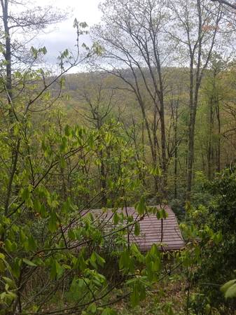 $82,000 5.7 wooded acres / 2 spring heads (Tuckaseegee)64029374048259122