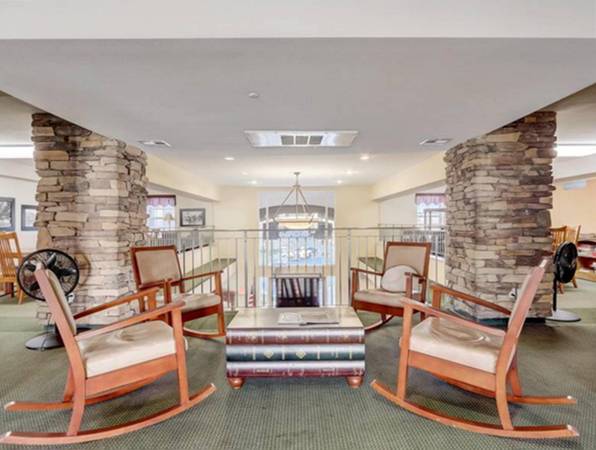 $2,350 / 2br - 1 FREE MTH - Quality Markets & Shops | Updated Fitness Center (San Marcos)64037220507265124
