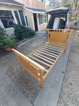 Twin Bed Frame & Memory Foam Matress 1