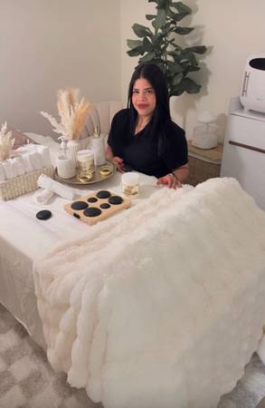 Wellness Massage Studio 1