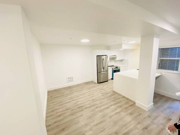 $6000.00 / 3br - 1ft2 - 3ROOMS 3BATHS APT , NORTH BEACH63834322701187121