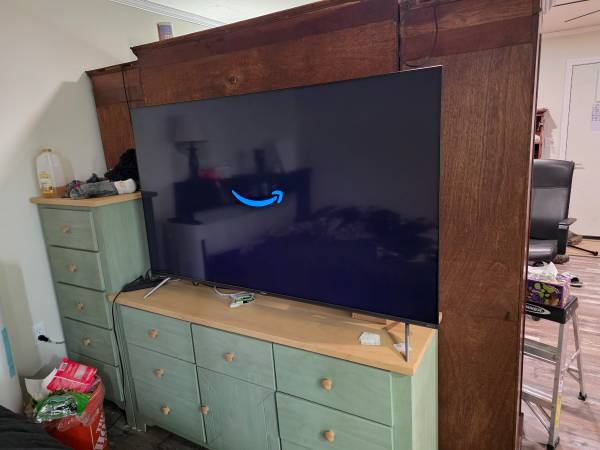 65inch Phillips TV 1