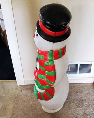 Frosty The Snowman, molde soplado iluminado de 39", Navidad 1997 Grand Venture - $170 (SE Salem)63435591945603122