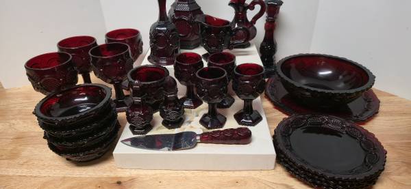 27 piece Avon Cape Cod 1