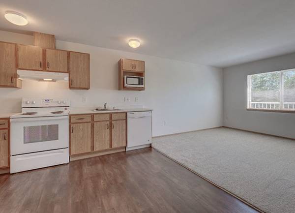 Business Center, Library, Dishwasher 1