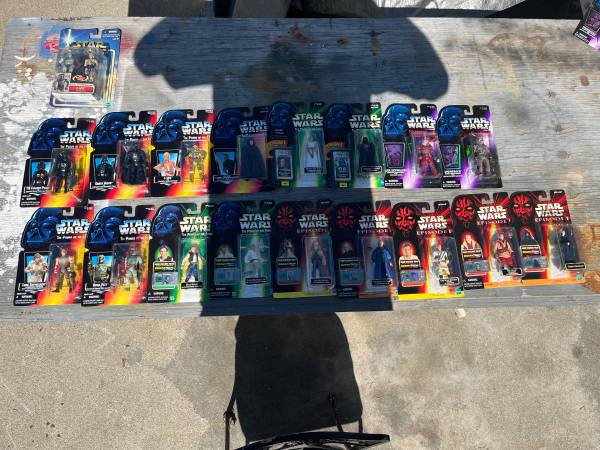 Star Wars Figurines 18 count 1