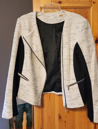 Multiple business dresses, blazers, tops 1