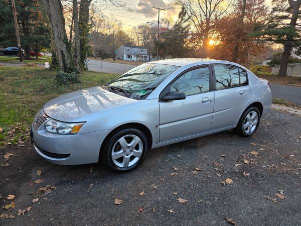 2006 Saturn Ion 86k miles 1