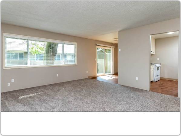 $1,777 / 2br - 1100ft2 - Ideal location! Close to everything! 2 bed / 1 bath! 1100 Sqft! (Beaverton - Beaverton)63999452528131121